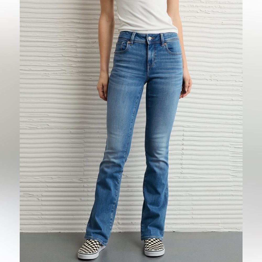 NWT AE Next Level Low-Raise Kick Bootcut Jean- size 27